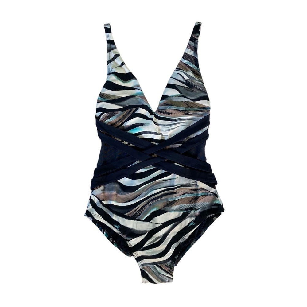 Amoressa by Miraclesuit Yukon Tigress‎ One-piece Swimsuit (Size 8)